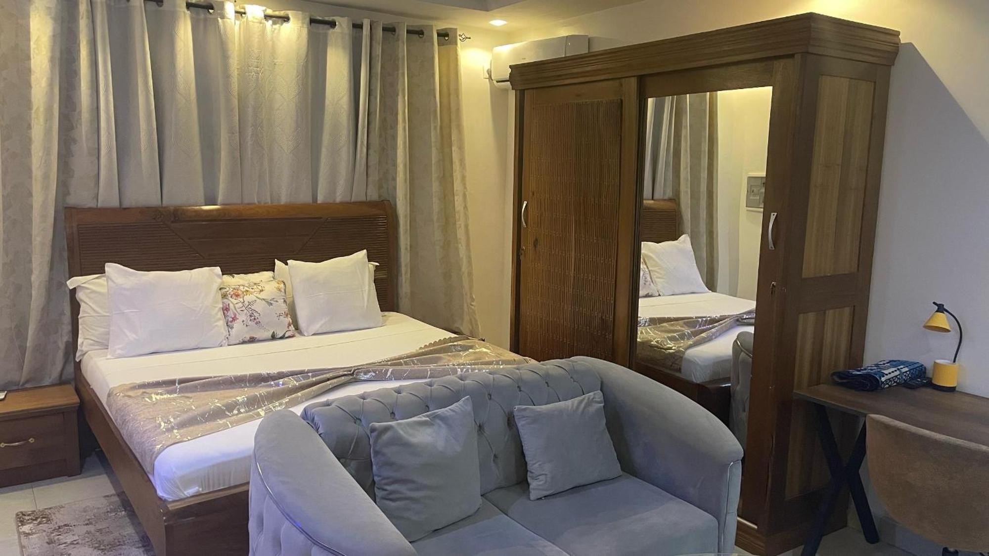 דקר Residence Faby 1 מראה חיצוני תמונה
